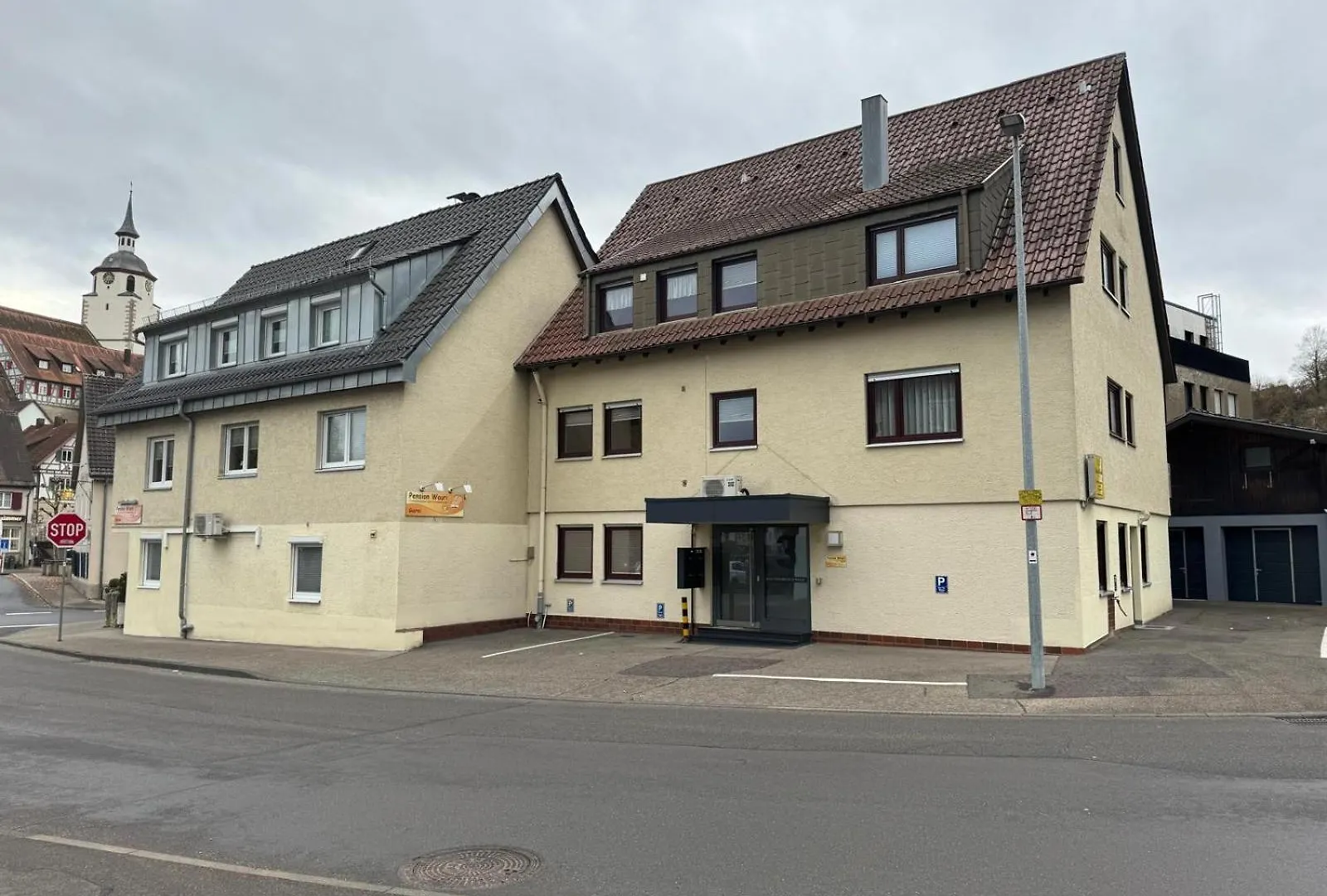 Gaestezimmer , Pension Wauri Waldenbuch Germany