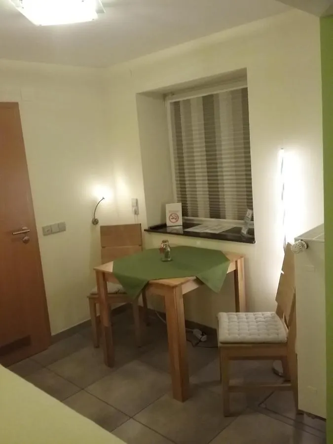 Gaestezimmer , Pension Wauri Waldenbuch 0*,  Germany